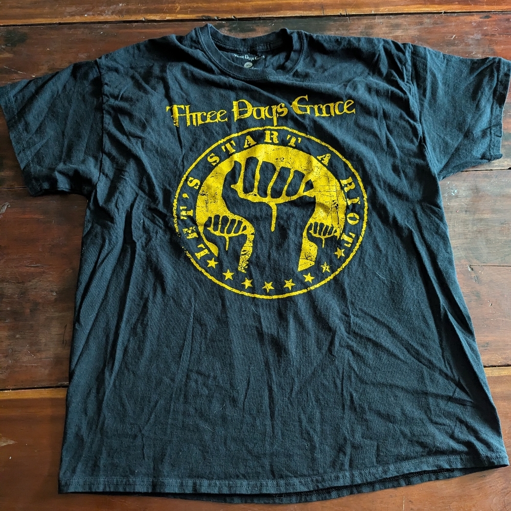 Three Days Grace Tour T